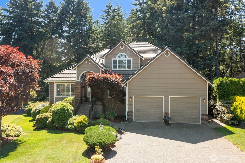 For Sale $735,000