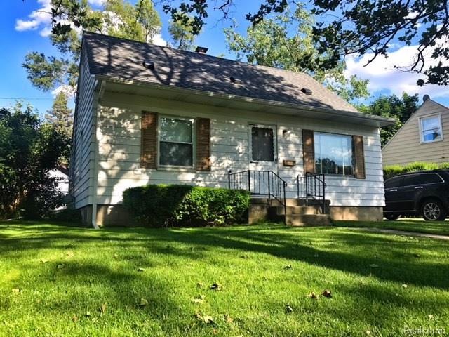 1609 Blackberry Ln, Flint, MI 48507 - photo 1