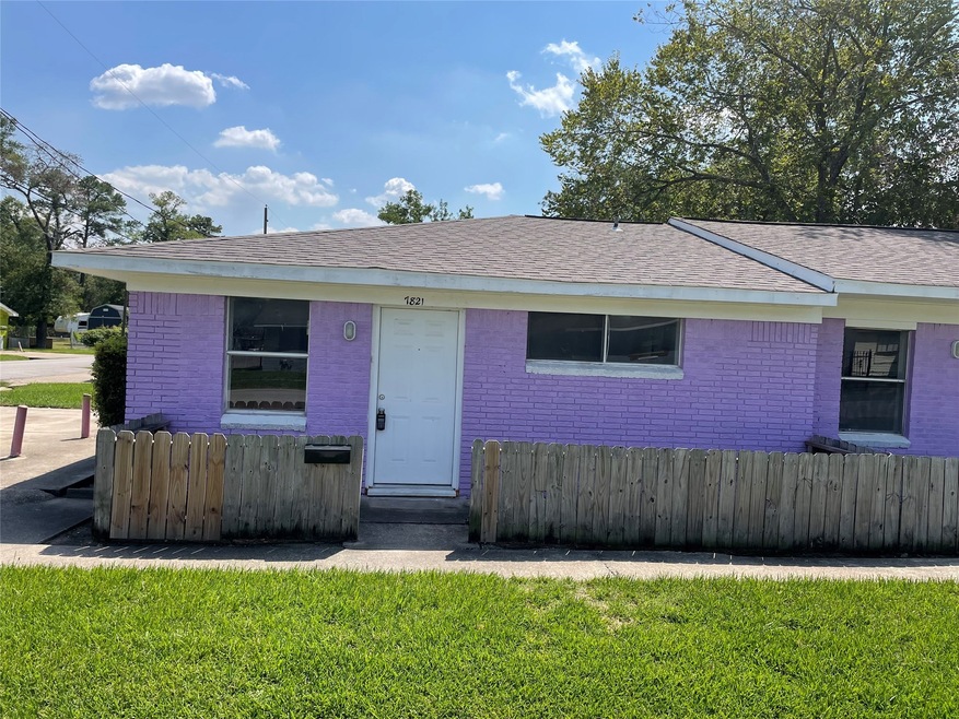 7821 Glass St, Houston, TX 77016 - photo 1