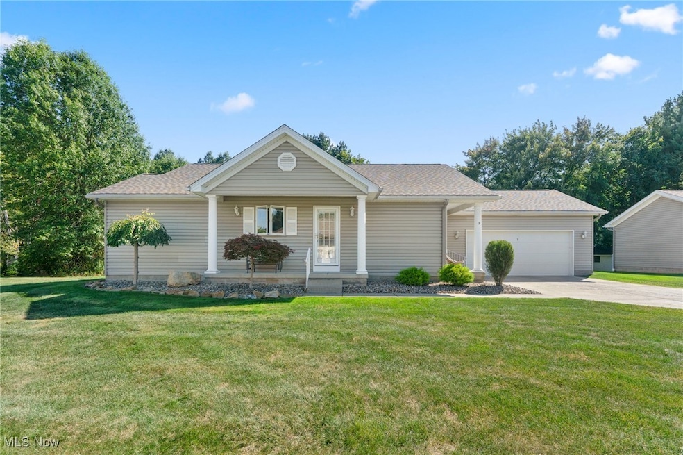 603 S Raccoon Rd unit 9, Austintown, OH 44515 - photo 1