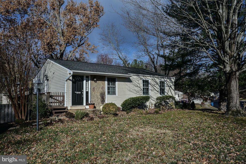 5910 Peregrine Dr, Burke, VA 22015 - photo 1