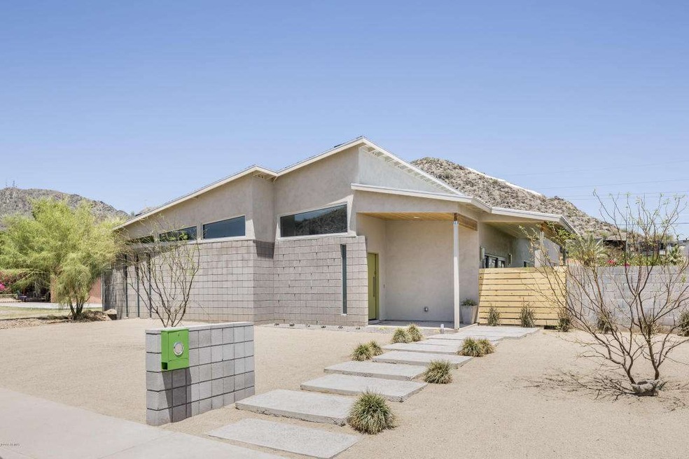 New construction contemporary home