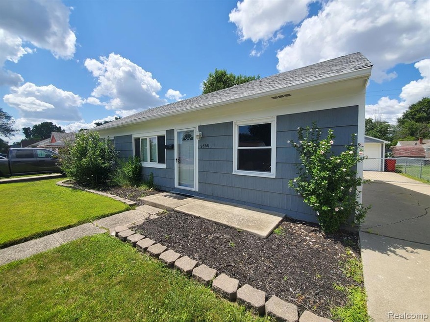 26581 Woodmont St, Roseville, MI 48066 - photo 1