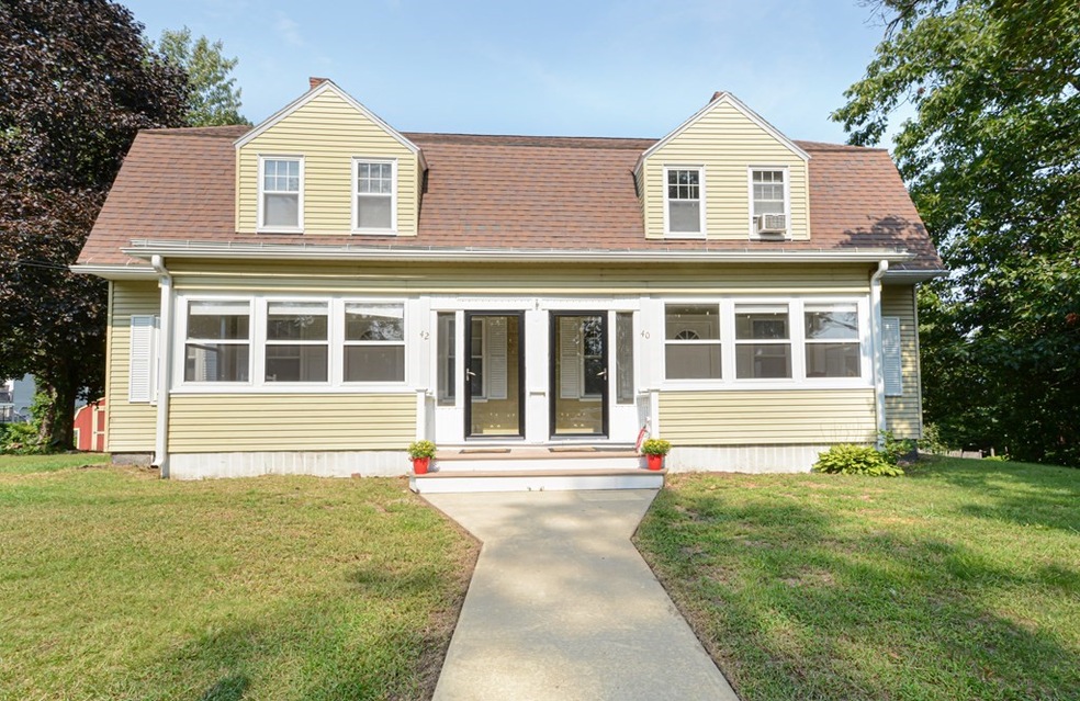 42 Central Ave, Fitchburg, MA 01420 - photo 1