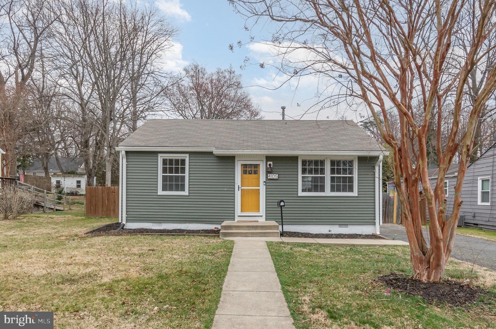 4105 Chestnut St, Fairfax, VA 22030 - photo 1