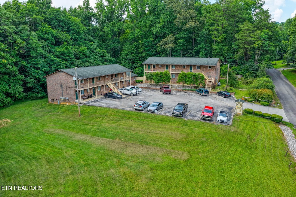 Daybreak Way Apts