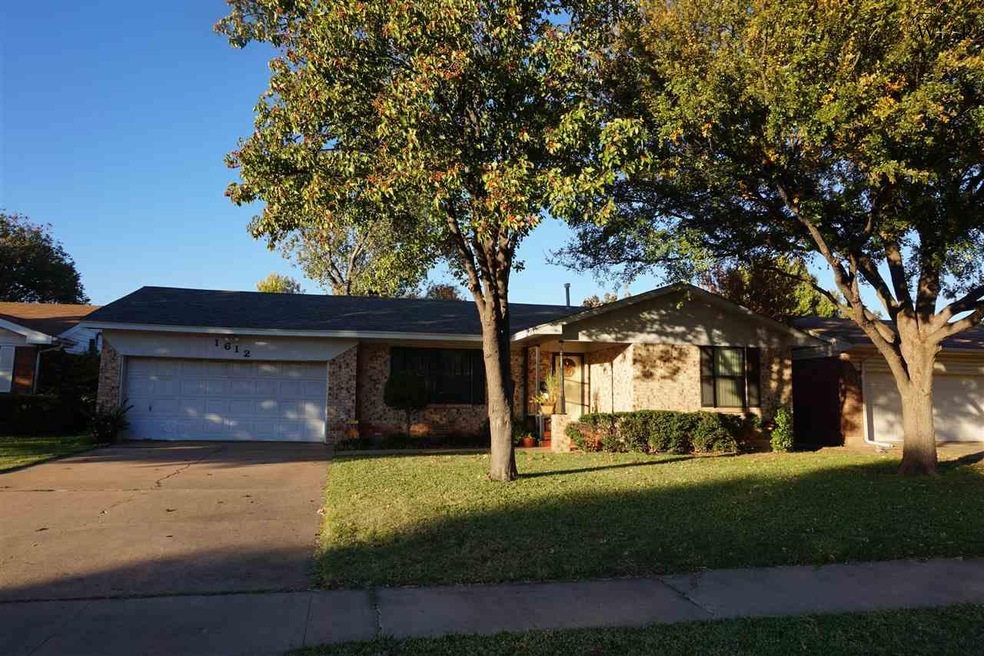 1612 Bert Dr, Wichita Falls, TX 76302 - photo 1