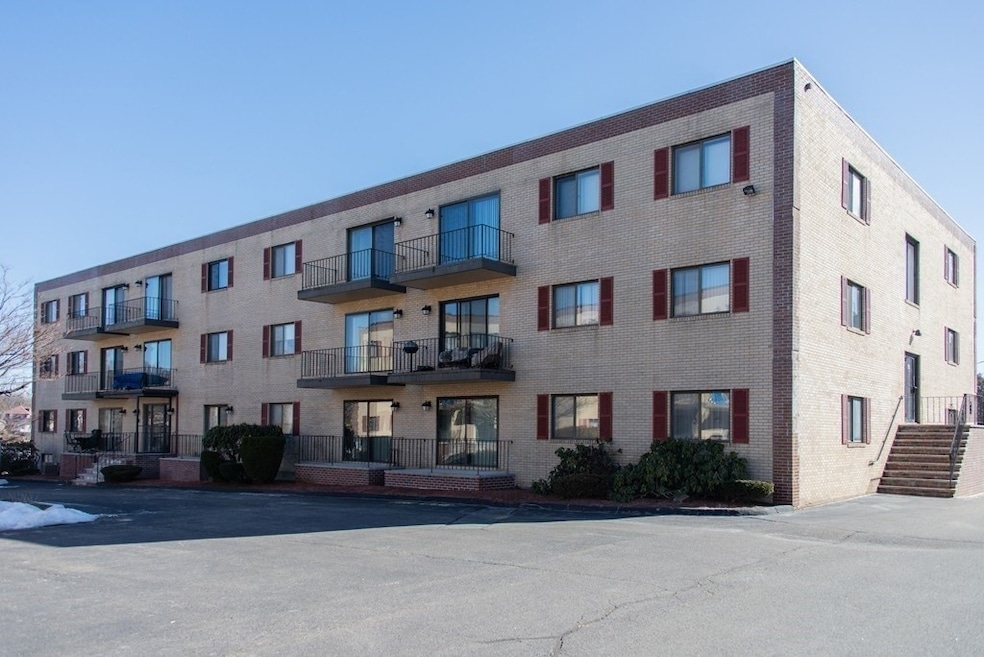 Sold $242,000 • Co-Listing Agent