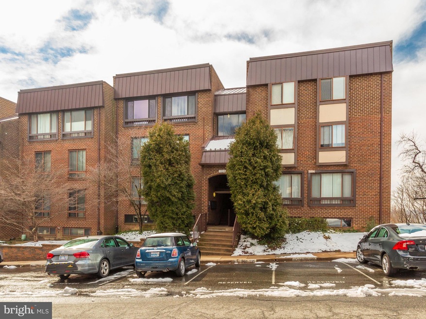 104 Roberts Ln unit 101, Alexandria, VA 22314 - photo 1