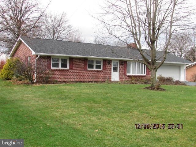 83 Kennedy Dr, Chambersburg, PA 17201 - photo 1