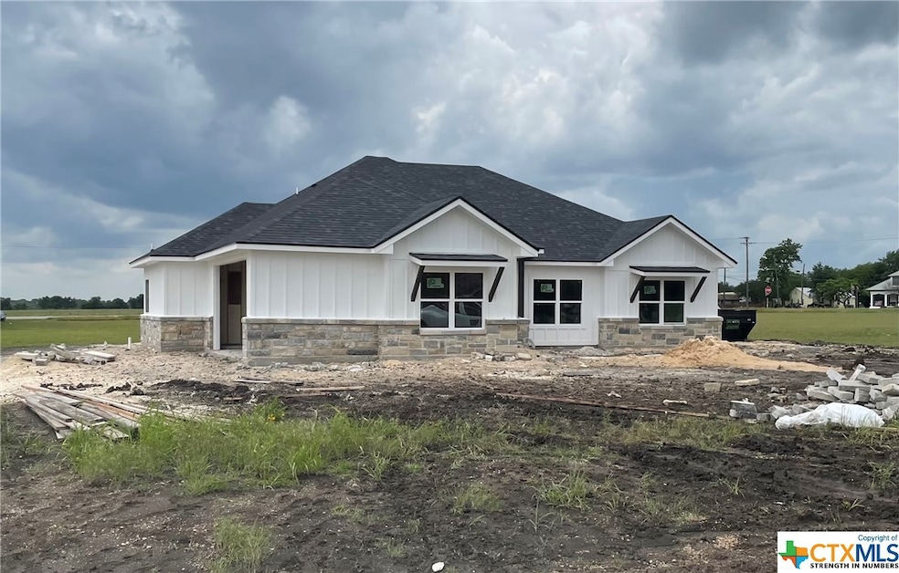 106 Hatter, Moody, TX 76557 - photo 1