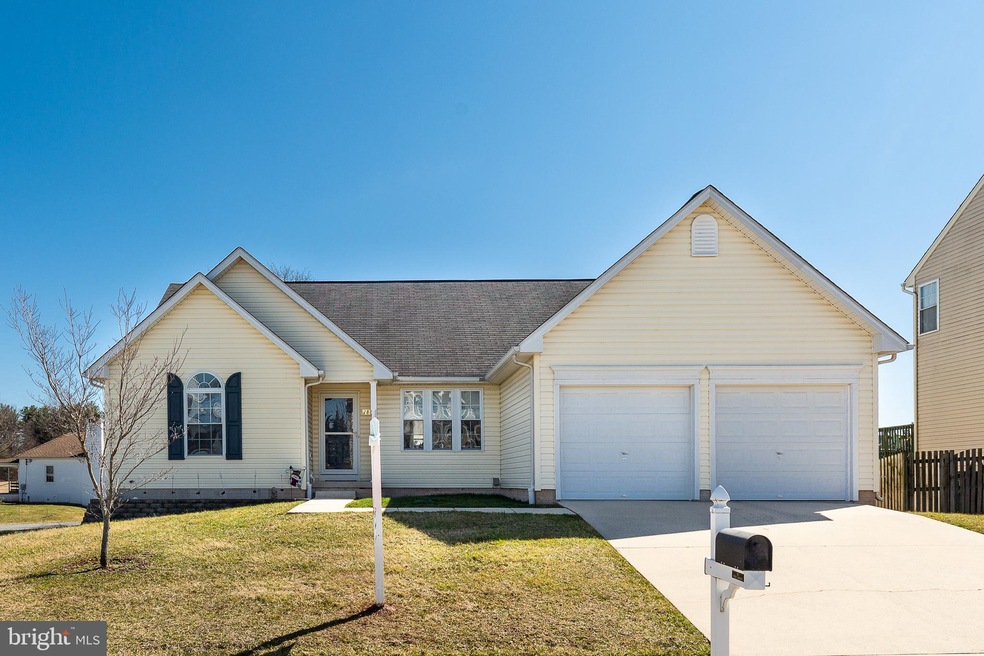 18 Monocacy Cir, Taneytown, MD 21787 - photo 1