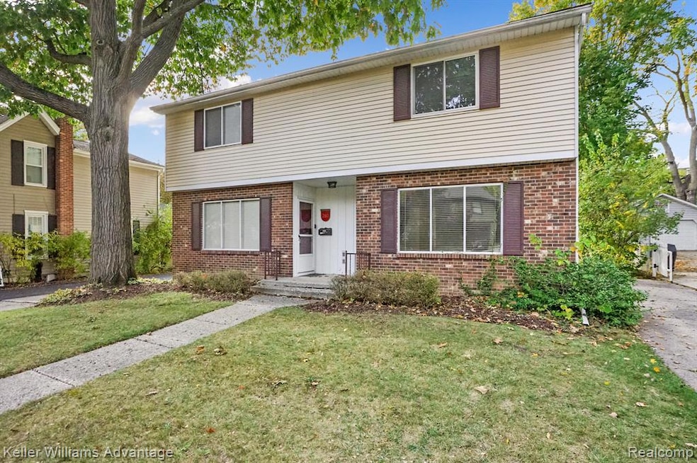 For Rent $2,000/month