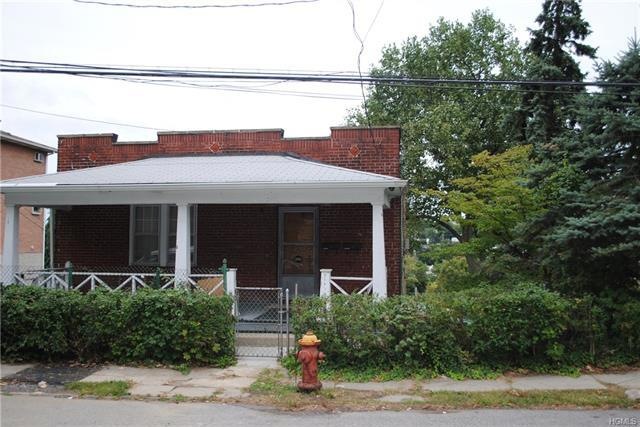 264 Edwards Place unit 268, Yonkers, NY 10703 - photo 1