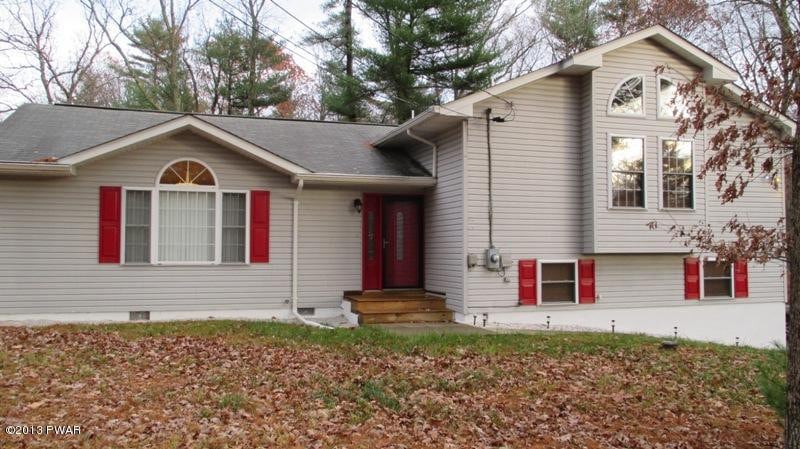 147 Lake Shore Dr, Dingmans Ferry, PA 18328 - photo 1