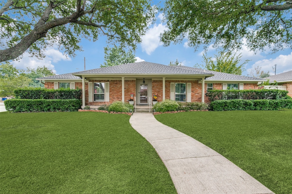 6356 Chesley Ln, Dallas, TX 75214 - photo 1