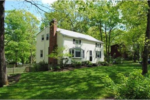 9 Arch St, Westborough, MA 01581 - photo 1