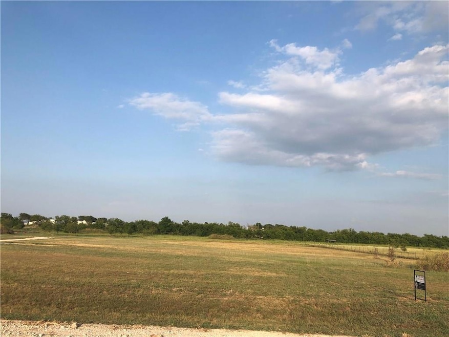 5700 High Mesa Dr, Justin, TX 76247 - photo 1