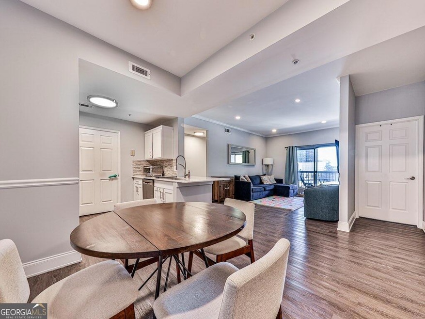 Sold $392,000 • Co-Listing Agent