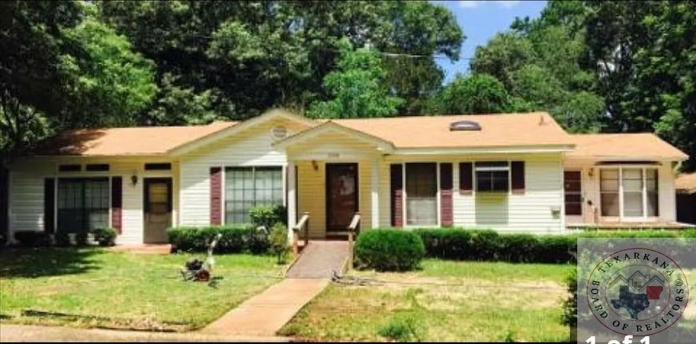 1700 W 14th St, Texarkana, TX 75501 - photo 1