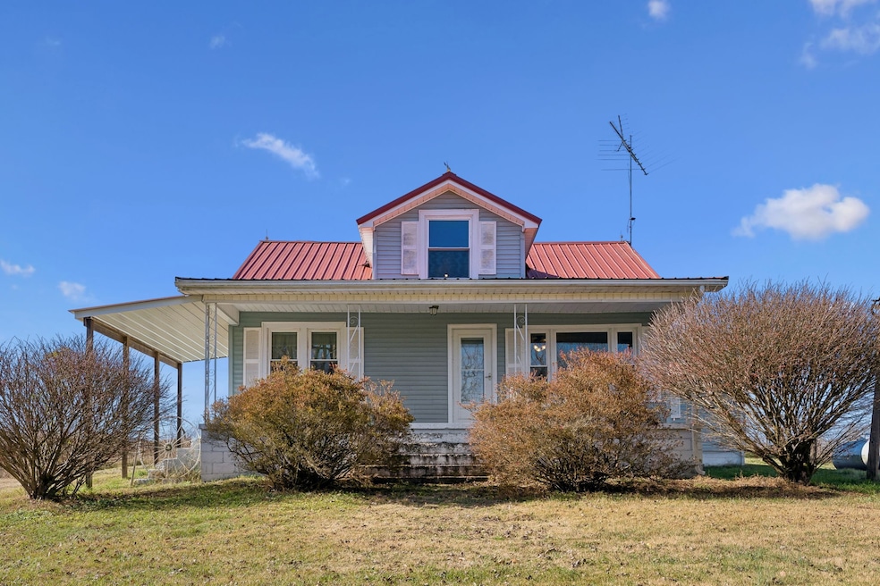 2554 Bakerton Rd, Red Boiling Springs, TN 37150 - photo 1