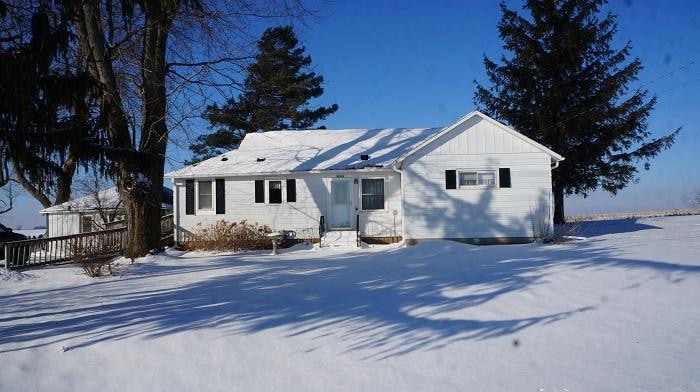 W2984 State Road 33, La Crosse, WI