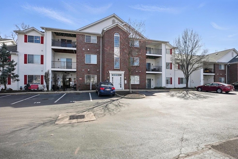 25-web-or-mls-3115-heron-pointe-301