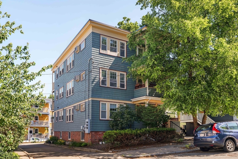 Sold $620,000 • Co-Listing Agent