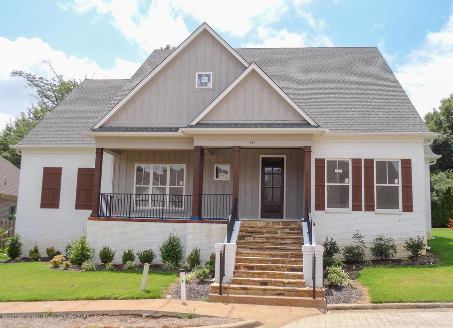 425 Beacon Hill Dr, Hernando, MS 38632 - photo 1