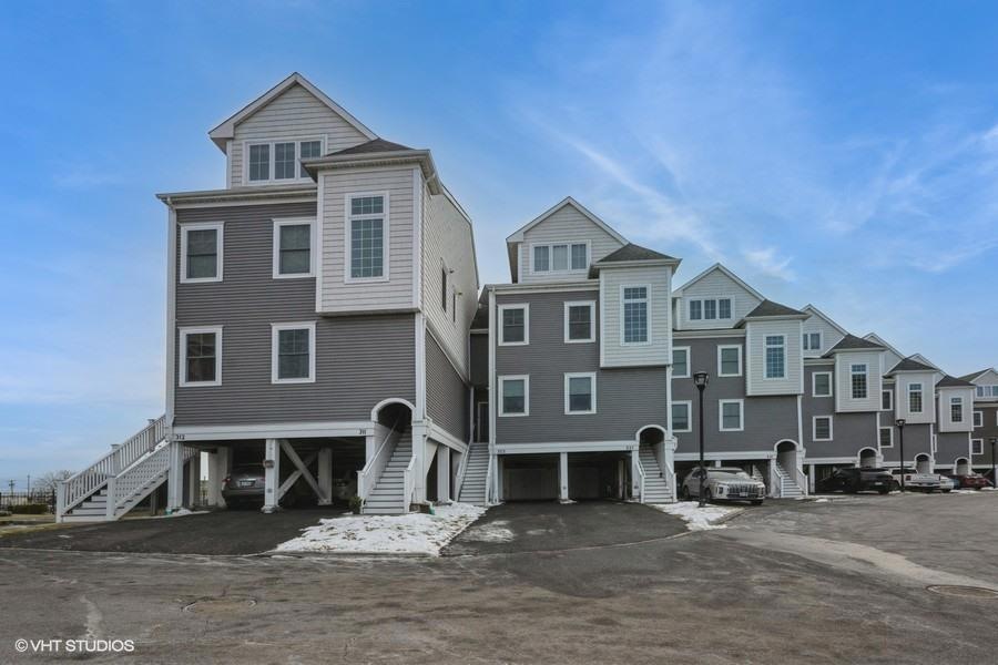 Marina Pointe unit H, E. Rockaway, NY 11518 - photo 1