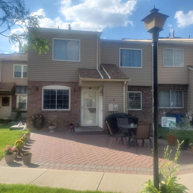 AA295C94-68FB-4E50-95DA-5D8DA3822171