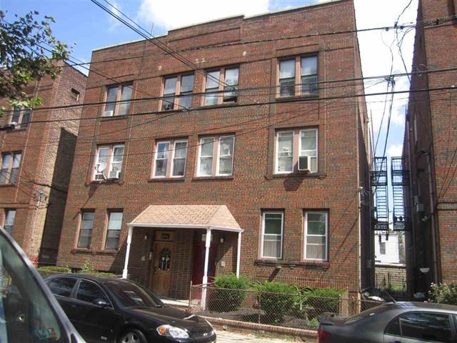 256 Clendenny Ave unit 4, Jersey City, NJ 07304 - photo 1