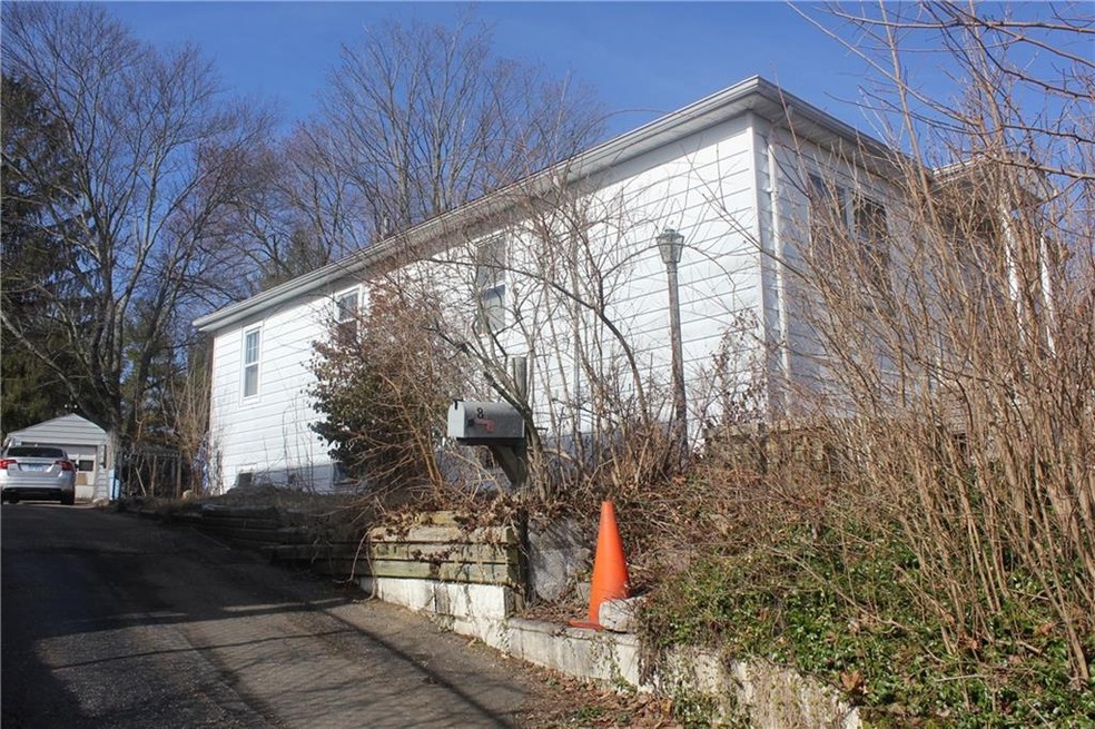 8 Starr St, Danbury, CT 06810 - photo 1