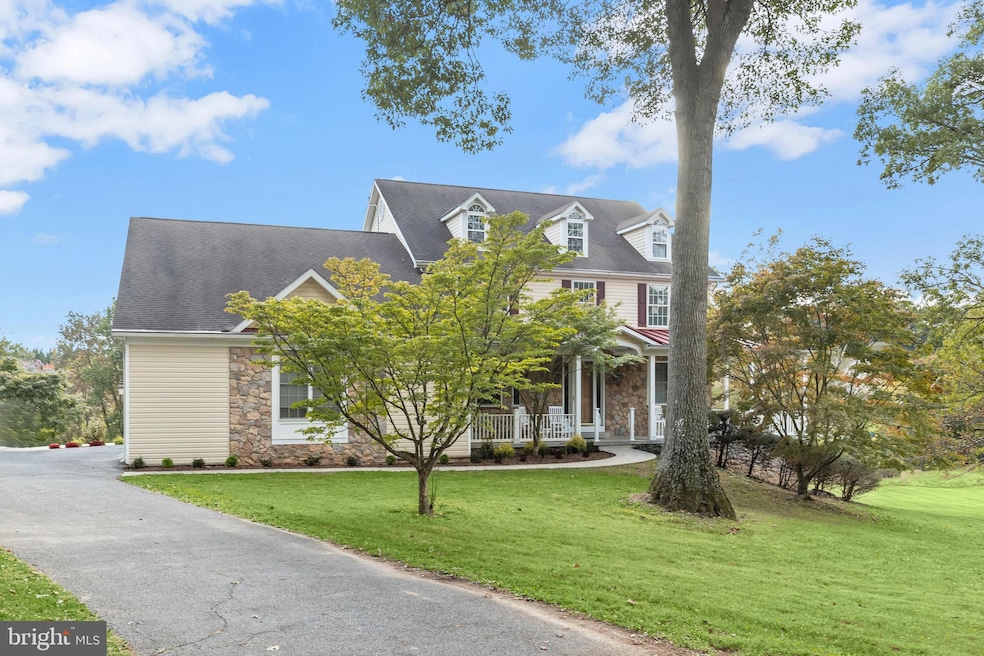 5722 Banjo Dr, Sykesville, MD 21784 - photo 1