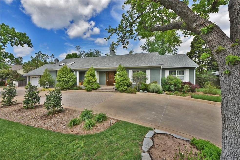 Front view of home.  Lot is .442ac and has 125' of