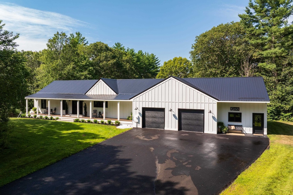 10 Lewis Rd, Kittery, ME 03904 - photo 1