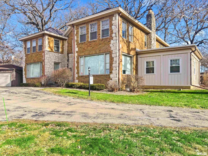 169 E Oak Cliff Ct unit 115, Peoria, IL 61614 - photo 1