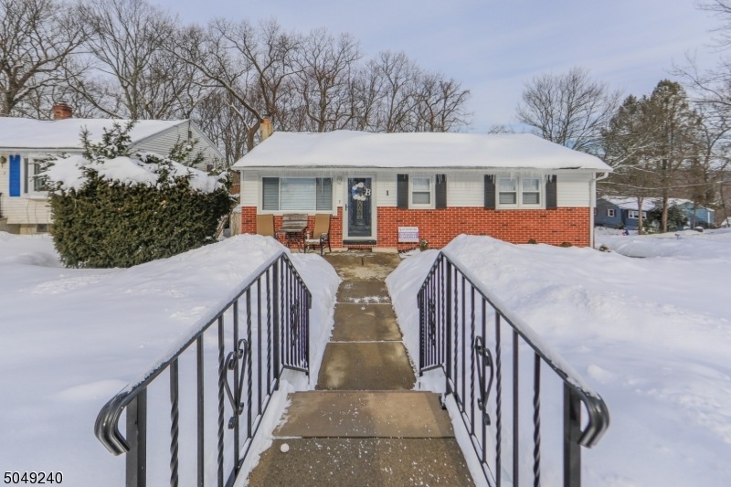 1 Ridge Place, Ringwood, NJ 07456 - photo 1