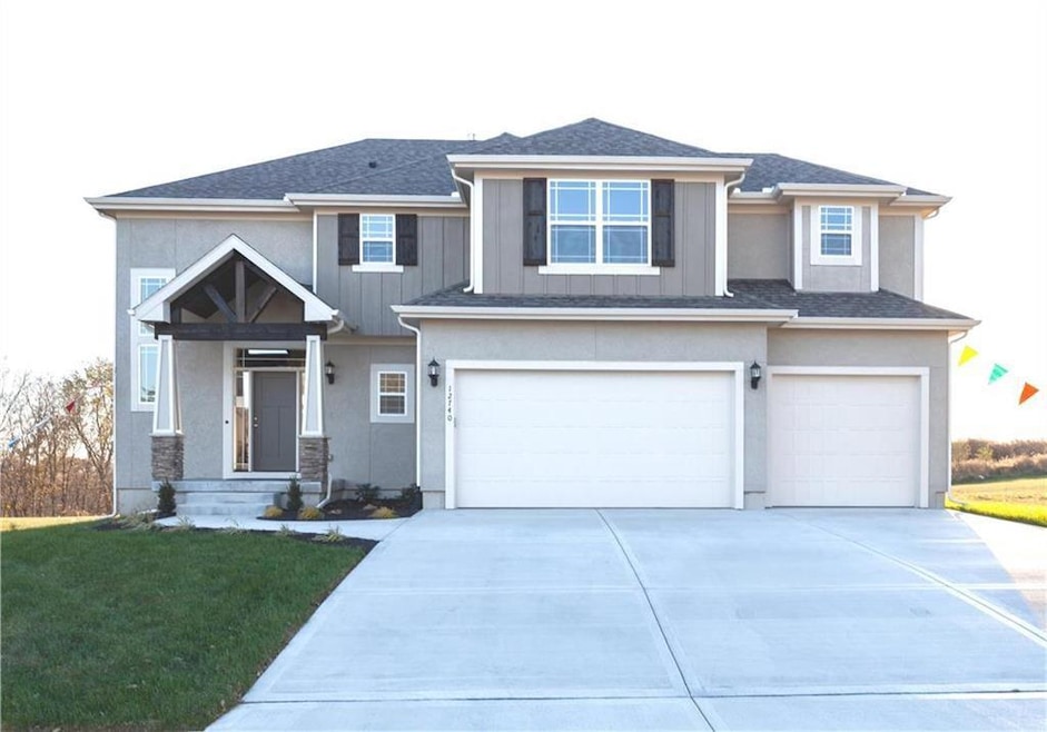 12740 N Imperial Dr, Platte City, MO 64079 - photo 1