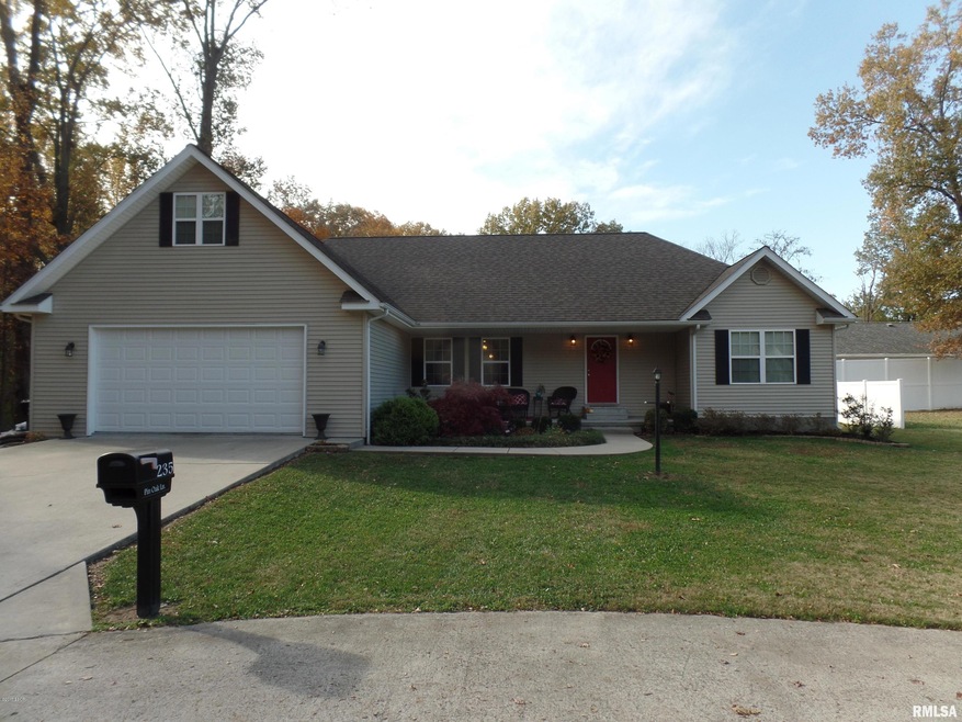 235 Pin Oak Ln, Harrisburg, IL 62946 - photo 1