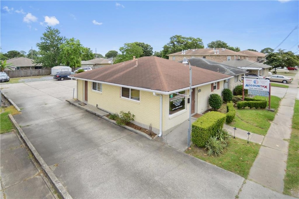 1513 Clearview Pkwy, Metairie, LA 70001 - photo 1
