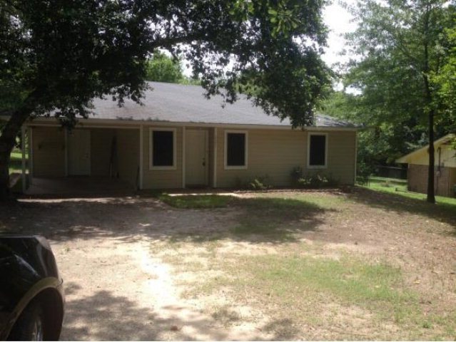 222 Marilyn St, Nacogdoches, TX 75961 - photo 1