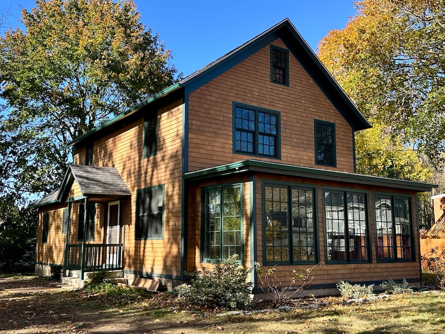 21 Cottage Place, Old Saybrook, CT 06475 - photo 1