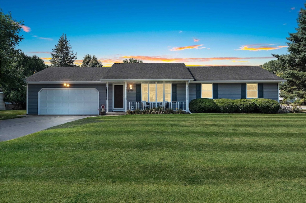 Under Contract $324,900