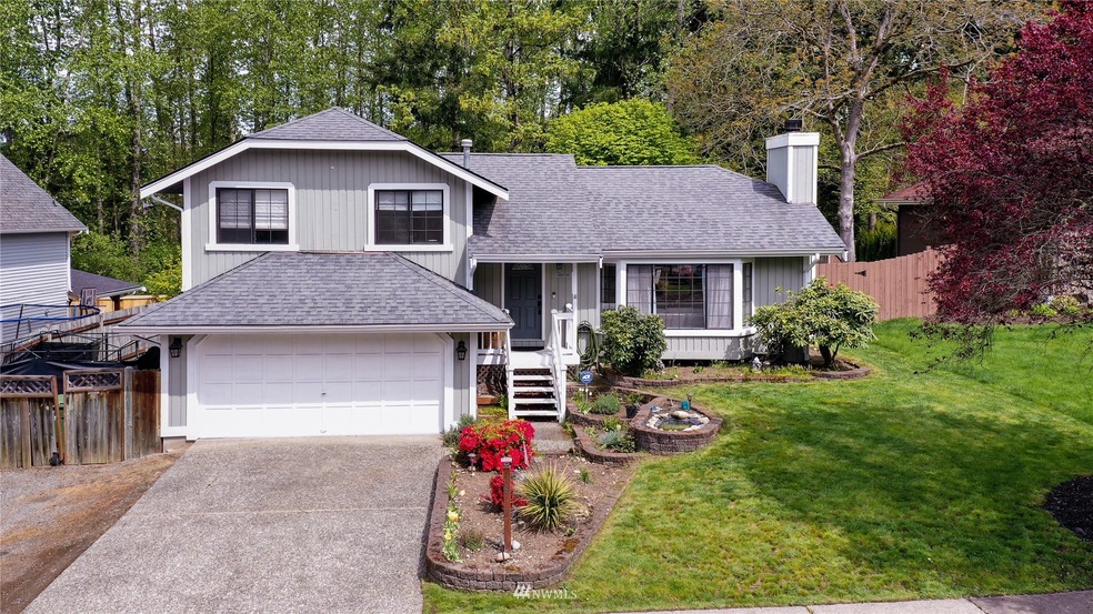 18712 SE 262nd St, Covington, WA 98042 - photo 1