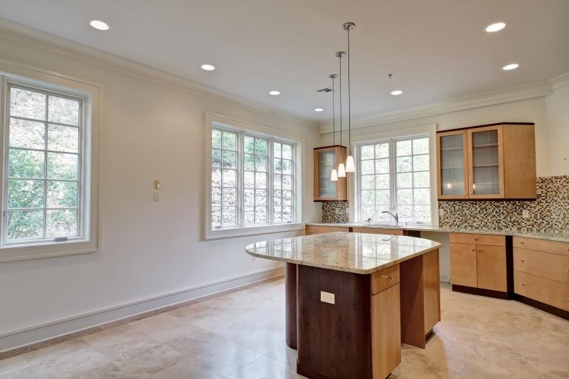 800 Somerset St unit 1, Watchung, NJ 07069 - photo 1