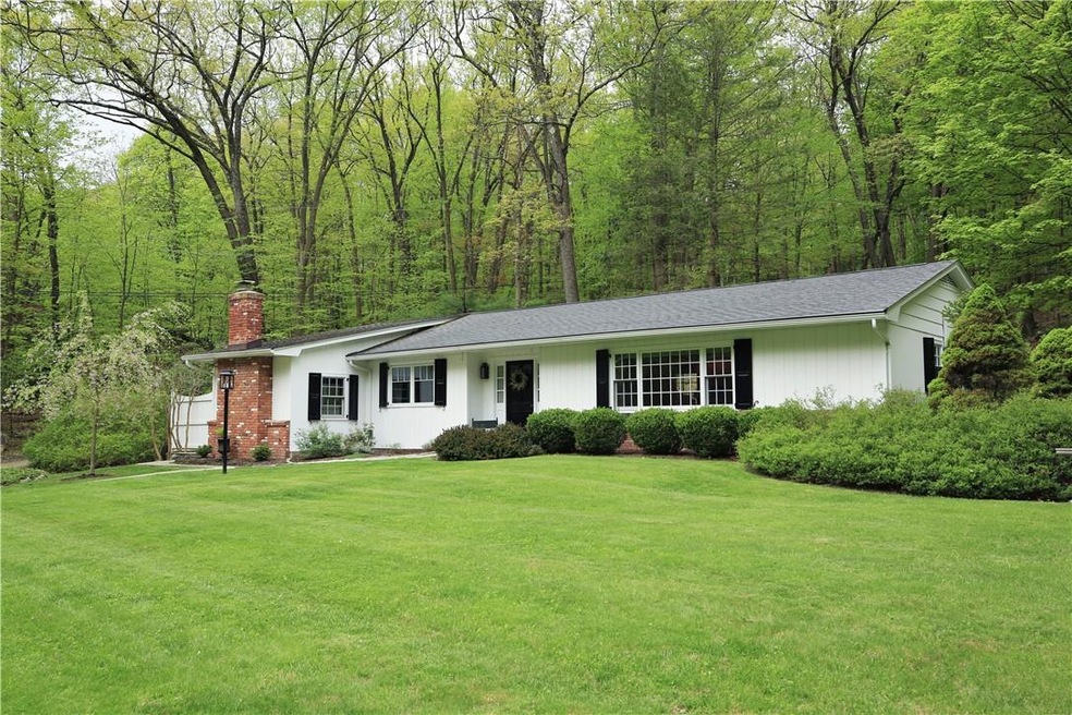 109 Barrett Pond Rd, Cold Spring, NY 10516 - photo 1