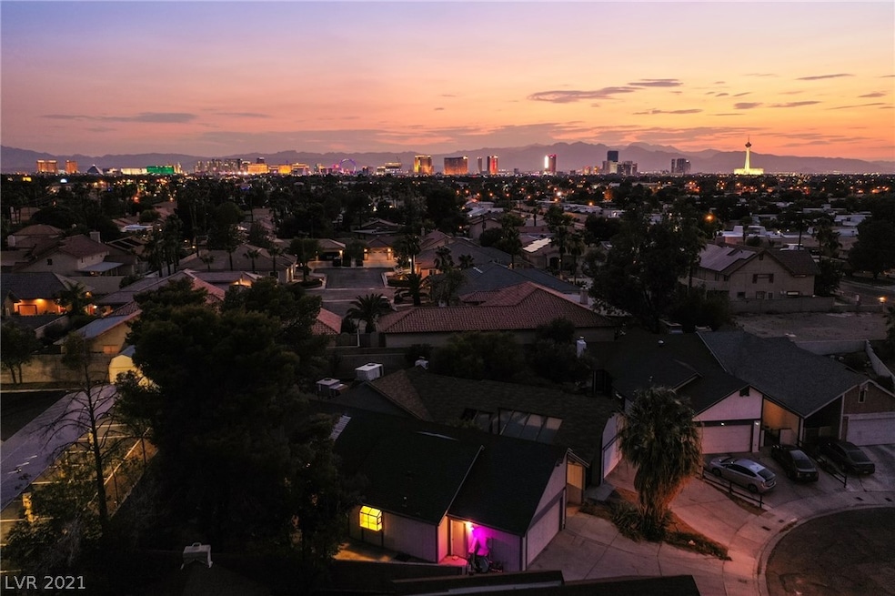 3767 Viking Garden Cir, Las Vegas, NV 89121 - photo 1