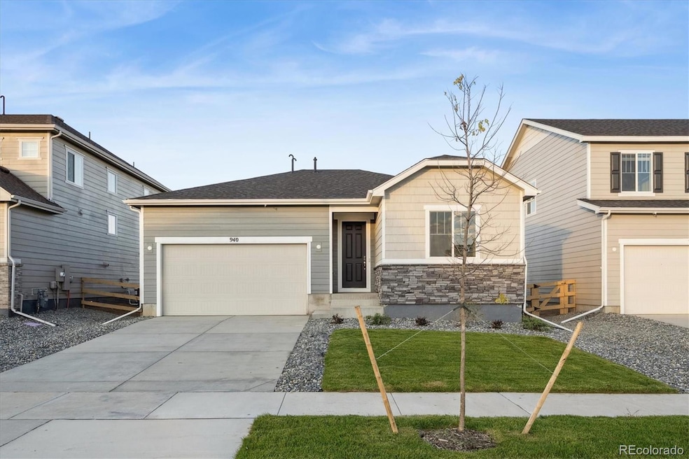 940 Steppe Ln, Windsor, CO 80550 - photo 1