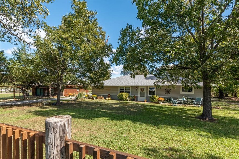 6938 N Fm 1417, Denison, TX 75020 - photo 1